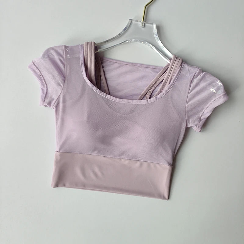 Women Pilates Training Fitness Suit Built‑in Chest Pad Quick Dry Short Sleeve Yoga Top Breathable High‑End Feel Gym Workout Activewear